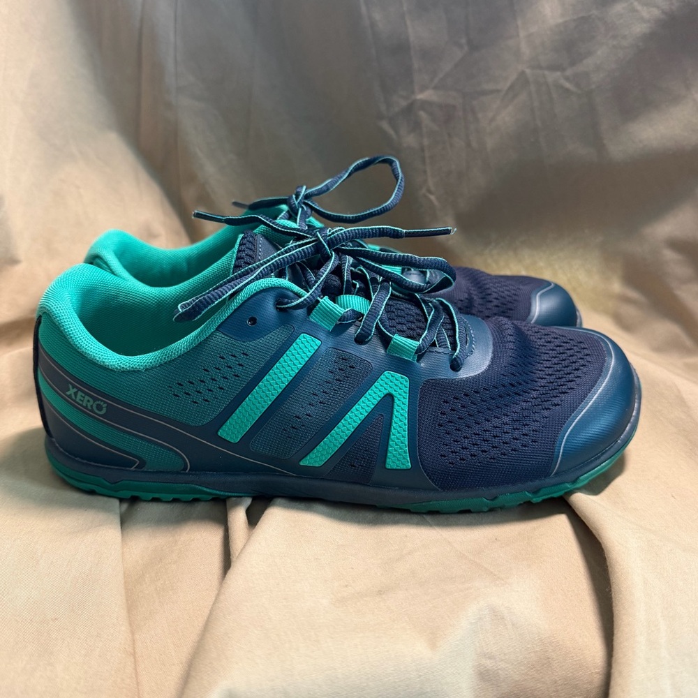 Xero HFS 2 Barefoot Shoes - Picture 7 of 8